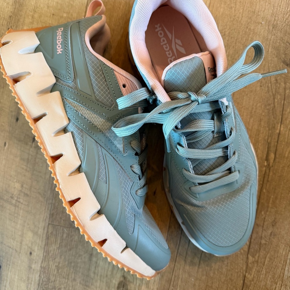 New Reebok Zig Dynamica 2.0 Shoes